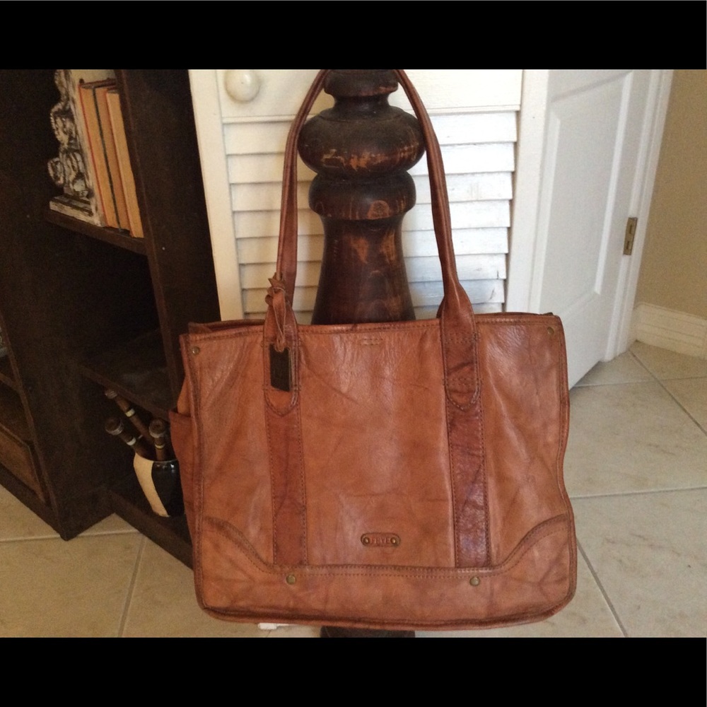FRYE  TOTE